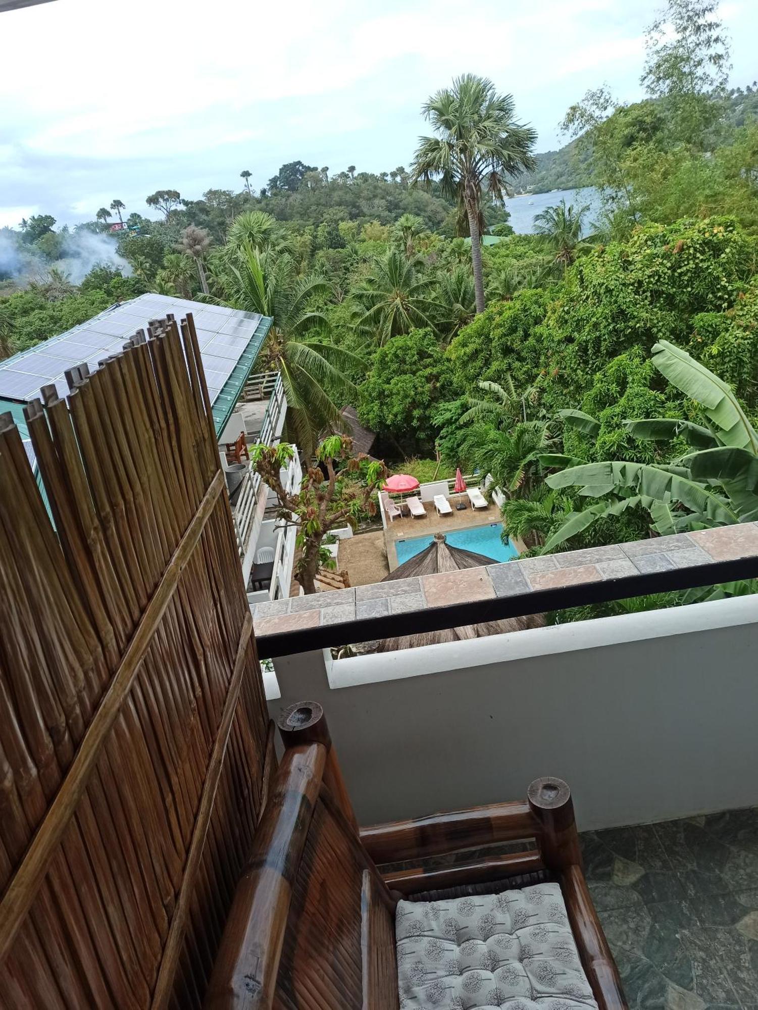 Jalyn'S Resort Sabang Puerto Galera Rom bilde